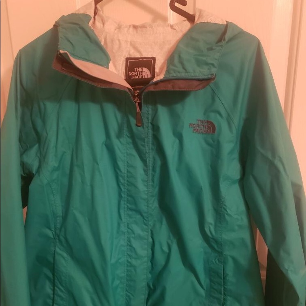 Women’s north face rain jacket